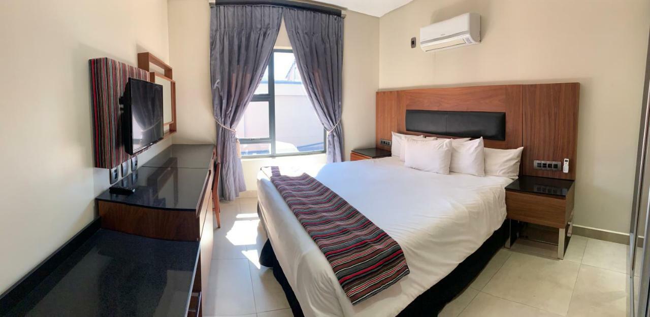 66 Dorp Street Apartment Polokwane Kültér fotó